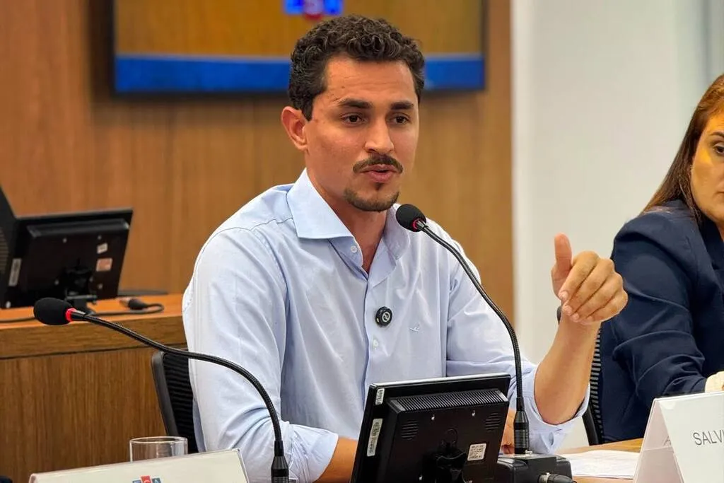 Lei proposta por Salvino Oliveira é aprovada e sancionada por Eduardo Cavaliere