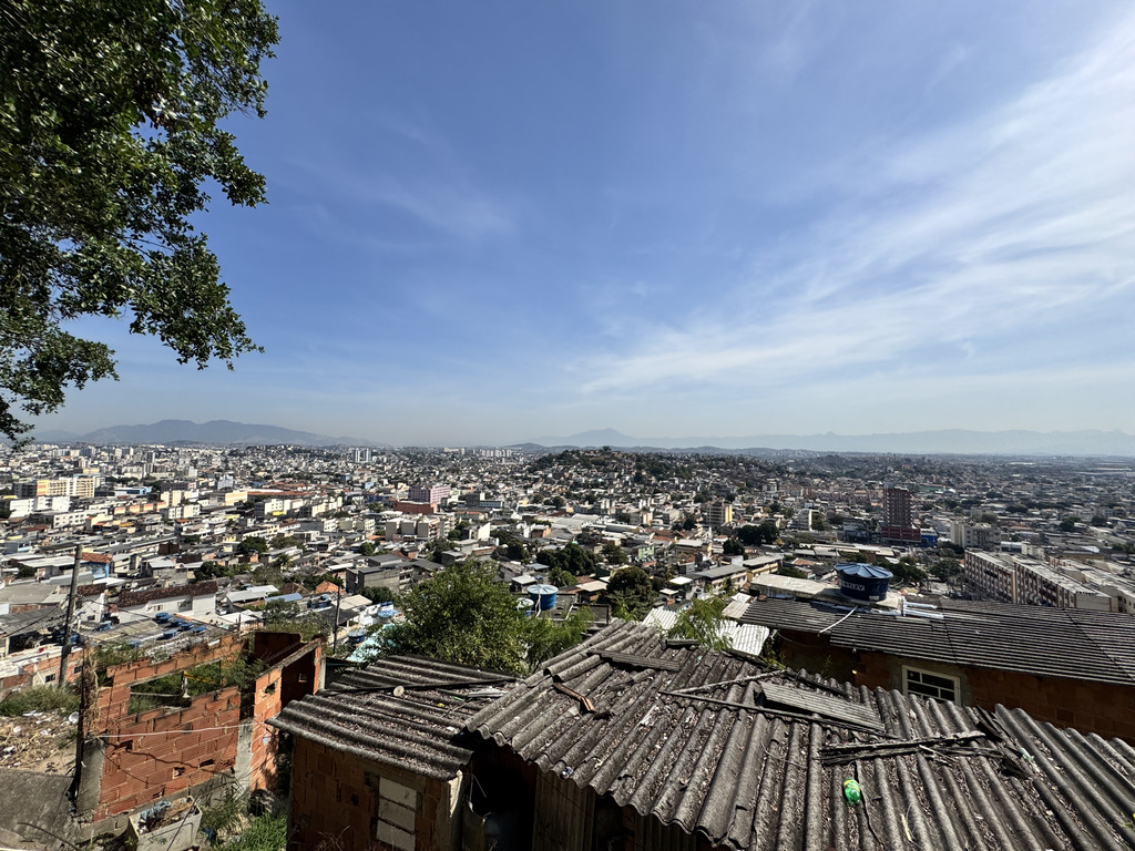 Circuito de favela da Maré transforma a favela em palco de cultura, renda e oportunidades